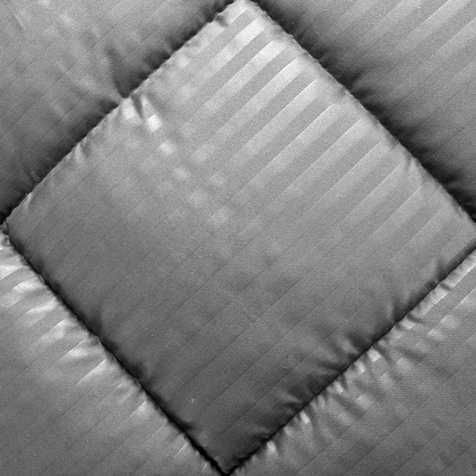 Couette légère tempérée, thermorégulatrice 4 saisons - Collection Soft Luxe - Image 14