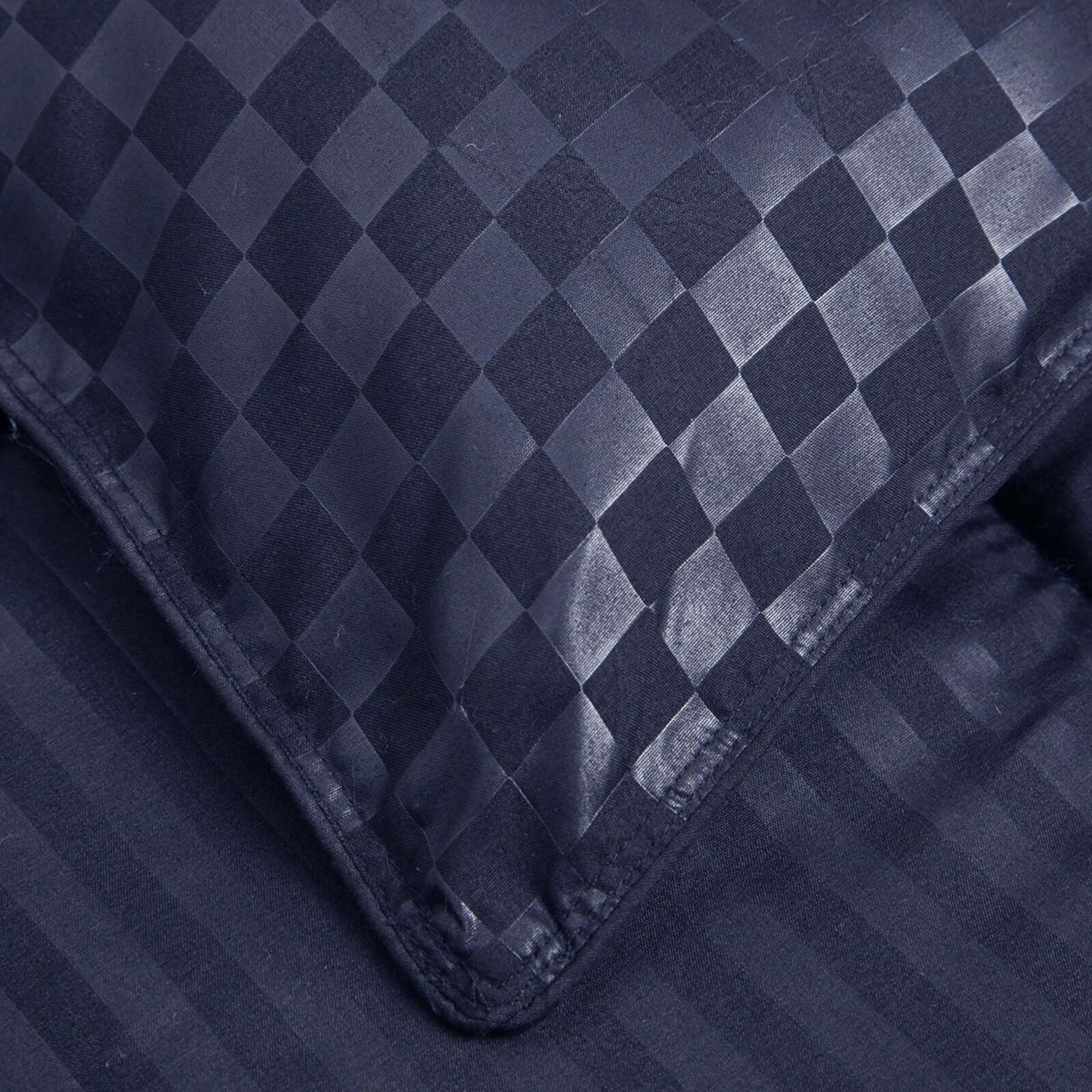 Couette légère tempérée, thermorégulatrice 4 saisons - Collection Soft Luxe - Image 18