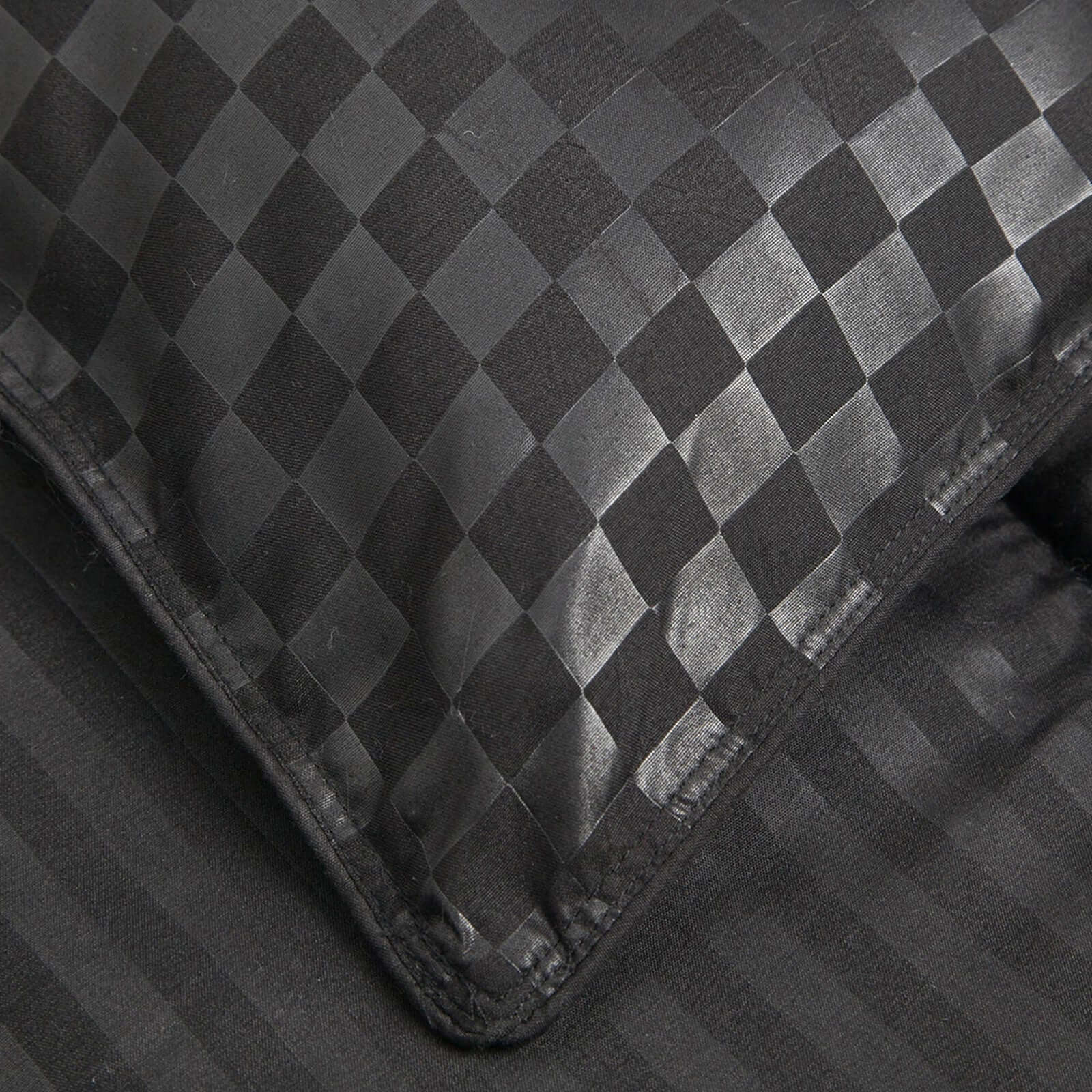 Couette légère tempérée, thermorégulatrice 4 saisons - Collection Soft Luxe - Image 9