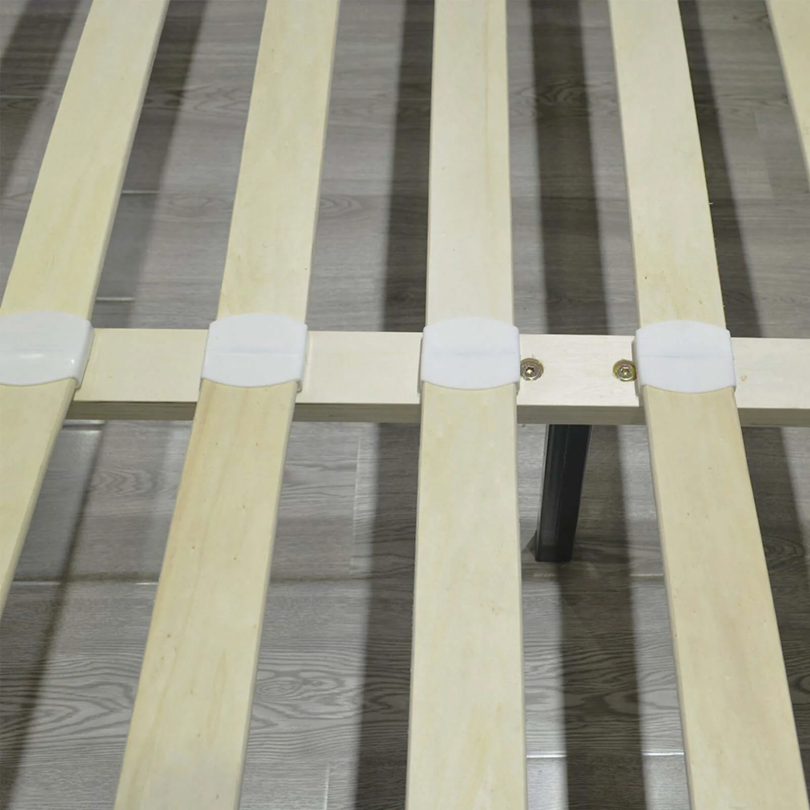 Lit capitonné Duchesse et chic : tissu et sommier à lattes en bois flexibles - Image 7