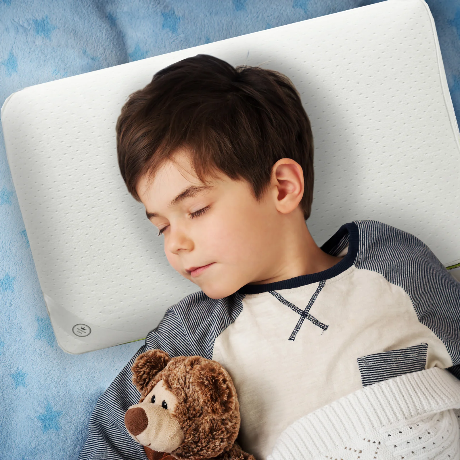 Oreiller mémoire de forme enfant : déhoussable et moelleux - Image 3